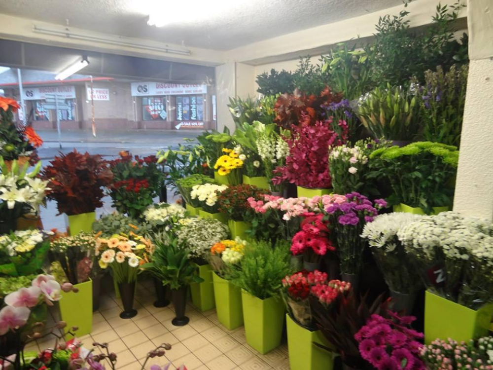 Florist Choice Hand-tied