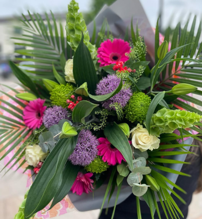Eternal Charm - What could be more perfect than this fabulous collection of quality flowers hand-tied and delivered in water.